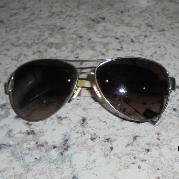 Coach Sunglasses - Picture 1 of 3